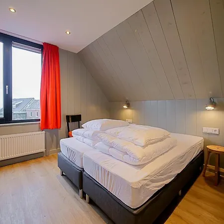 22 Person Group De Groote Kaap Holiday home Callantsoog