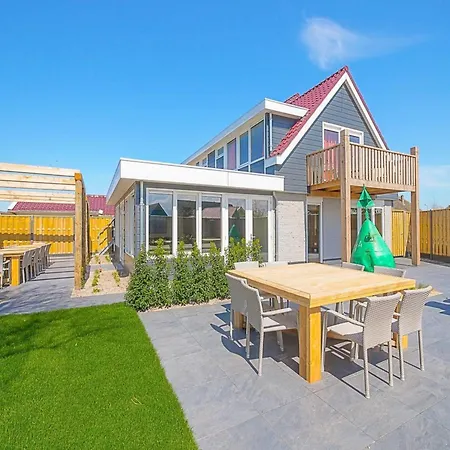 22 Person Group De Groote Kaap Holiday home Callantsoog