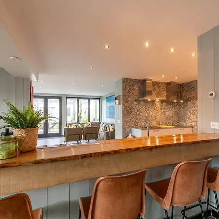 Group Getaway 卡兰茨奥赫